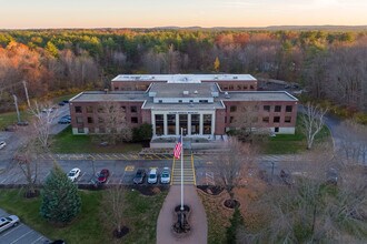 1 Hampton Rd, Exeter, NH for rent Building Photo- Image 1 of 4