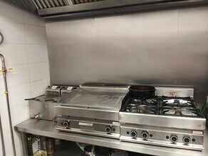 Retail in Madrid, Madrid to rent Interior Photo- Image 2 of 4