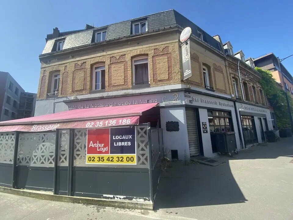 Retail in Le Havre for sale Building Photo- Image 1 of 6