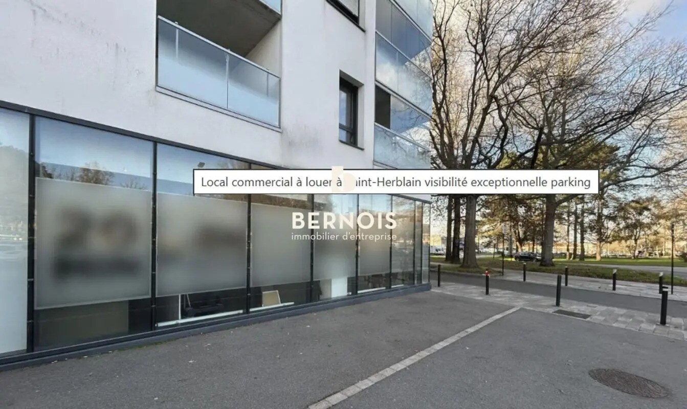 Office in Saint-Herblain to rent Building Photo- Image 1 of 5