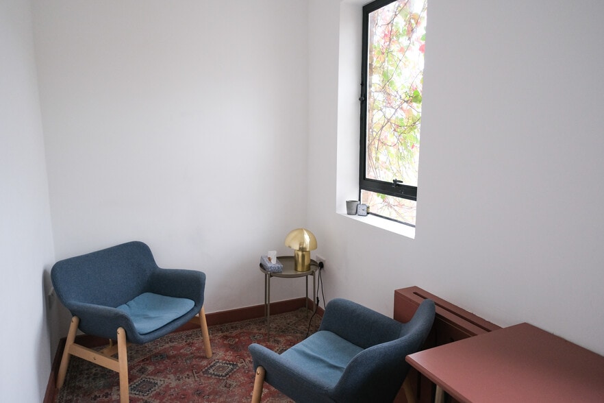 20-22 Lordship Ln, London to rent - Interior Photo - Image 3 of 18