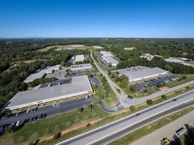 More details for 140 Corporate Dr, Spartanburg, SC - Office, Light Industrial to Rent