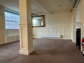 Houchin St, Bishops Waltham for sale Interior Photo- Image 1 of 6
