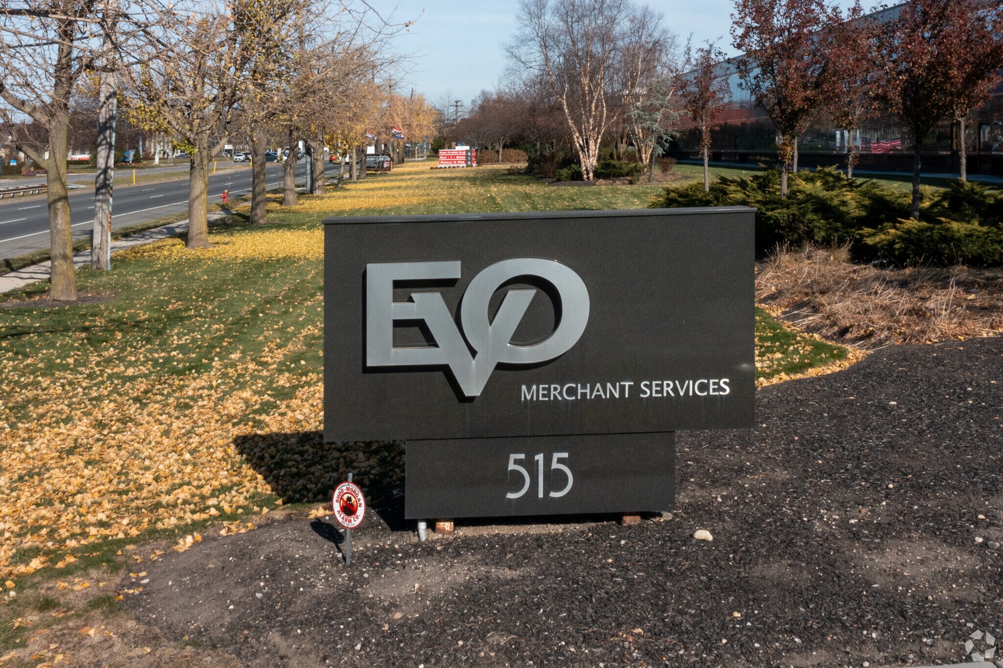 515 Broadhollow Rd, Melville 11747 Melville Center