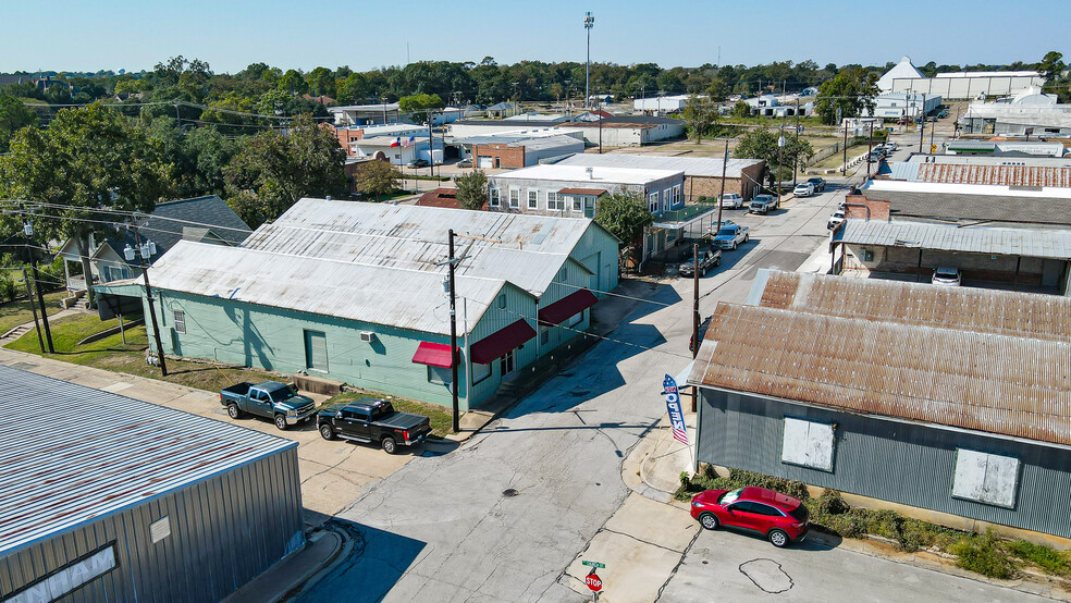 201 W First St, Brenham, TX for sale - Building Photo - Image 2 of 14