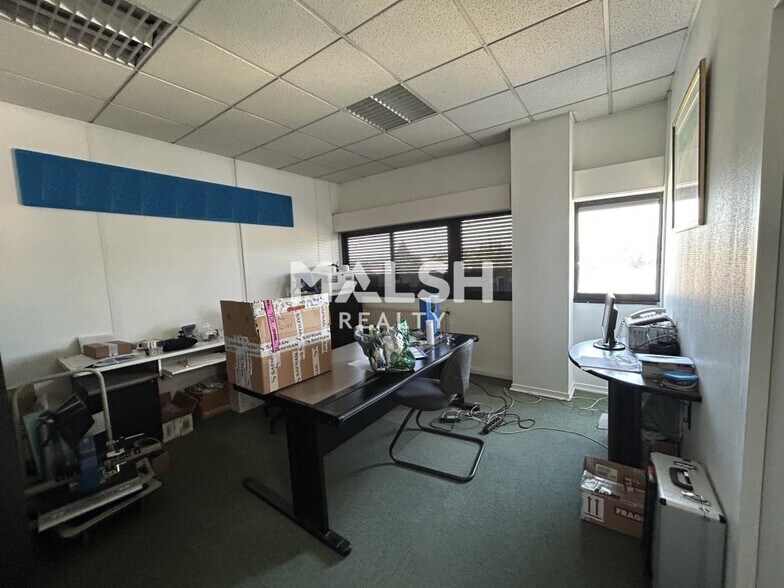 Light Industrial in Brignais for sale - Interior Photo - Image 3 of 16
