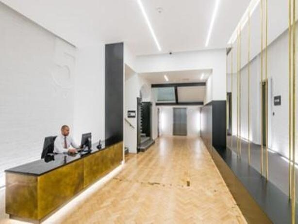 5 New York St, Manchester to rent - Interior Photo - Image 2 of 3