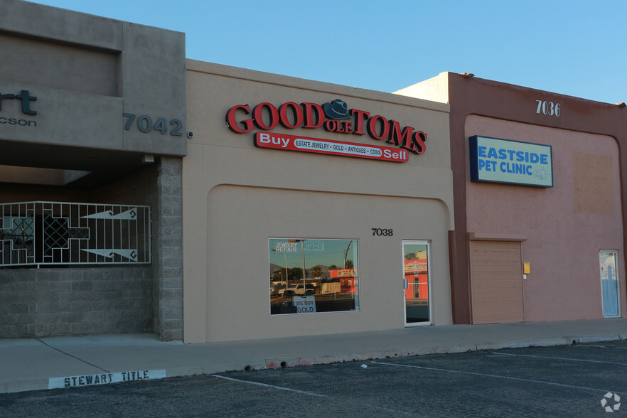 7038 E Broadway Blvd, Tucson, AZ for sale - Primary Photo - Image 1 of 1