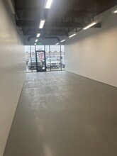 8300-8358 Long Point Rd, Houston, TX to rent Building Photo- Image 2 of 2