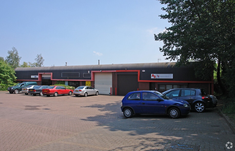 A3 Springhead Rd, Northfleet for sale - Primary Photo - Image 1 of 1