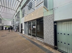 1-18 Church Arcade, Bedford to rent Building Photo- Image 1 of 3