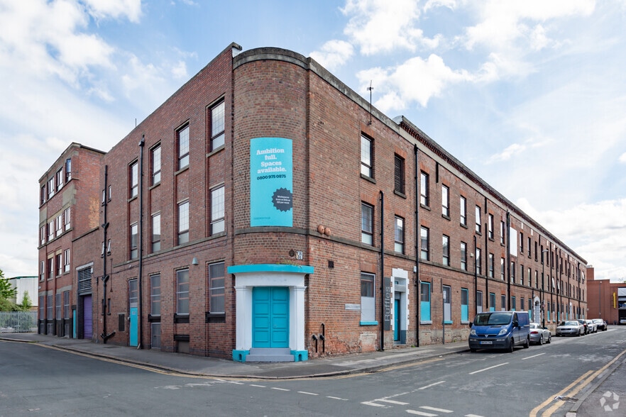 Roden St, Nottingham to rent - Building Photo - Image 2 of 4