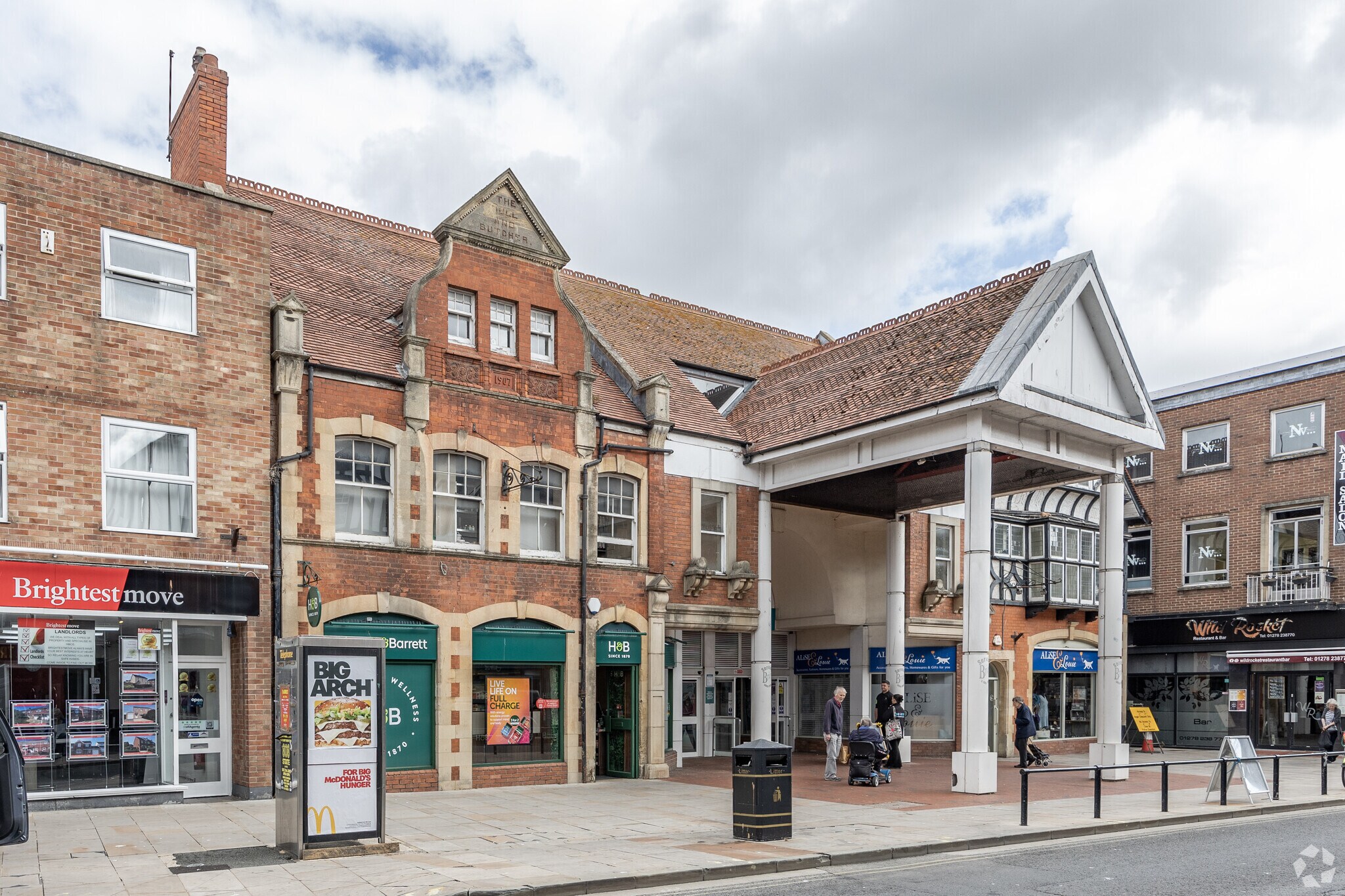 Shopping Centre, Bridgwater to rent Primary Photo- Image 1 of 36