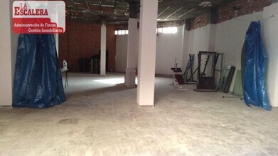 Retail in Ibi, Alicante to rent Interior Photo- Image 2 of 4