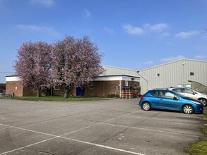 Bridge St, Downham Market to rent Building Photo- Image 2 of 4