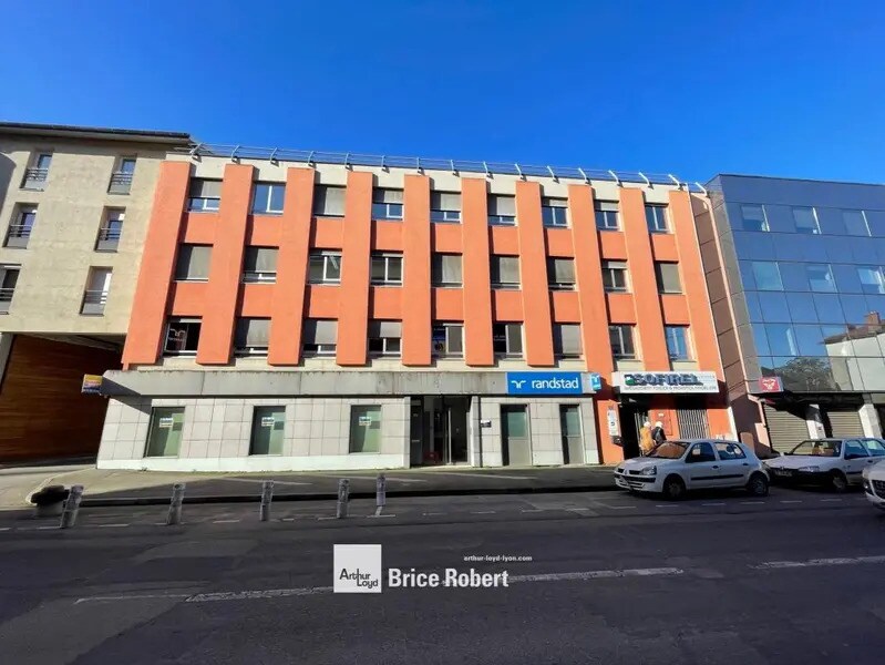 32 Rue De La République, Décines-Charpieu to rent Building Photo- Image 1 of 15