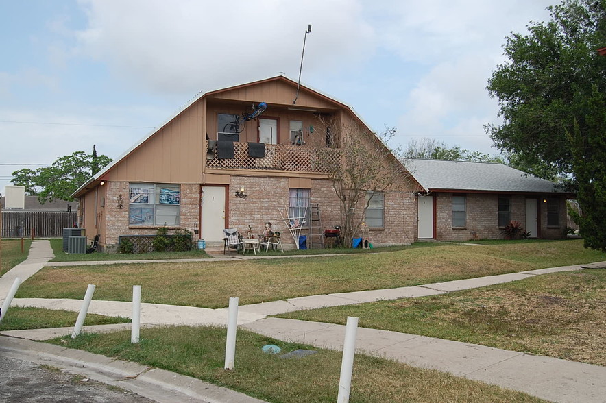 3622 Crestbrook Ct, Corpus Christi, TX for sale - Primary Photo - Image 1 of 1