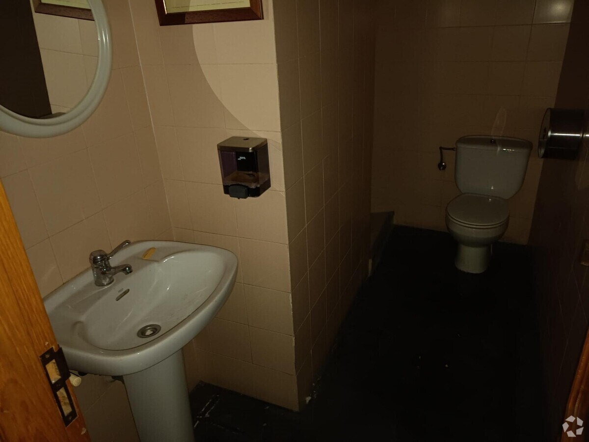 Toledo, TOL 45005 - Unit Puerta D, Esc. 1 -  - Interior Photo - Image 2 of 3