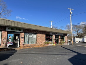 400 Providence St, West Warwick, RI for sale Building Photo- Image 1 of 1