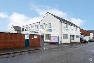 Chesnut St, Darlington for rent Primary Photo- Image 1 of 4