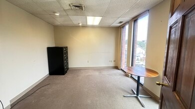 155 Maple St, Springfield, MA to rent Building Photo- Image 2 of 3