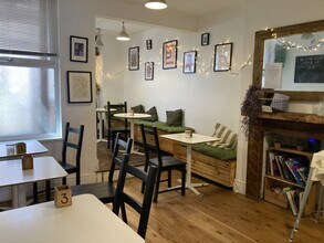 345 Sharrow Vale Rd, Sheffield to rent Interior Photo- Image 1 of 4