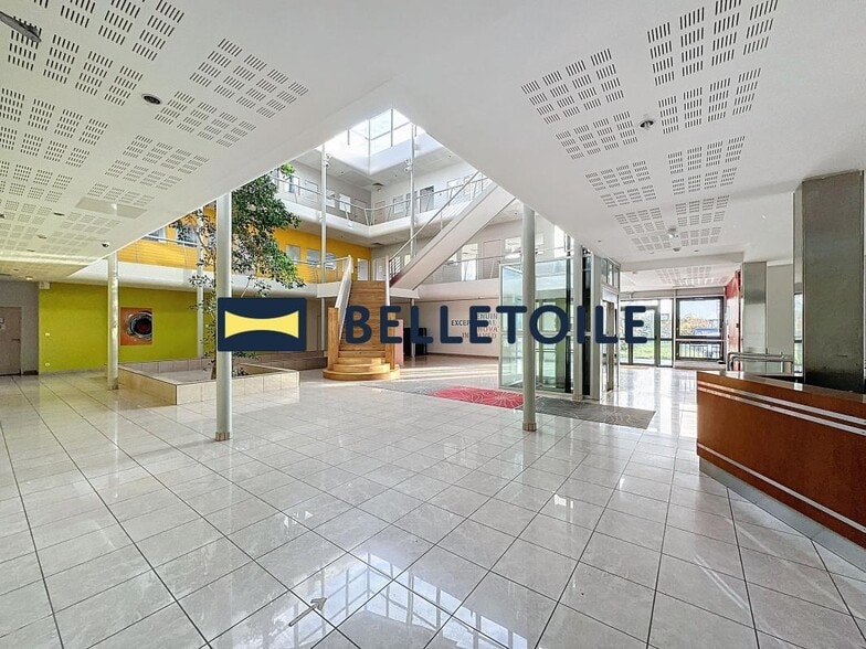 Office in Arcueil to rent - Building Photo - Image 3 of 25
