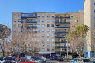 Calle Sierra de Alcubierre, 12, Alcorcón, Madrid for sale Primary Photo- Image 1 of 3