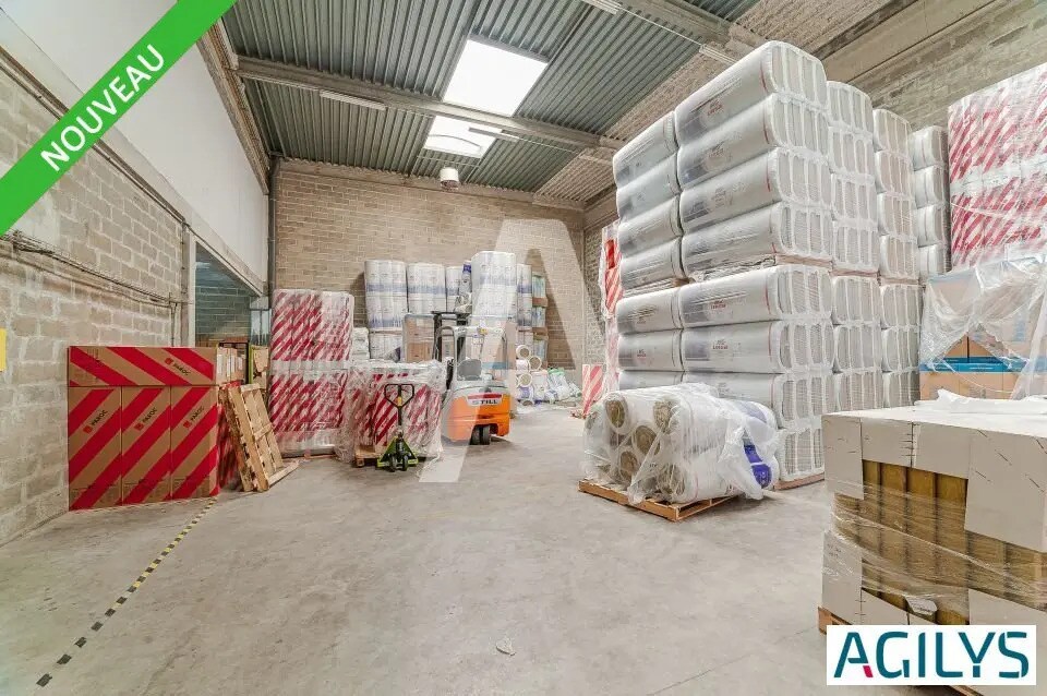 Light Industrial in Ivry-sur-Seine to rent Interior Photo- Image 1 of 9