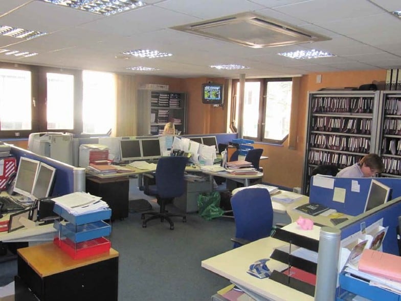 99-101 High St, Belfast to rent - Interior Photo - Image 3 of 4