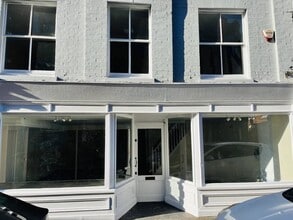 4 St Nicholas St, Ipswich to rent Building Photo- Image 1 of 2