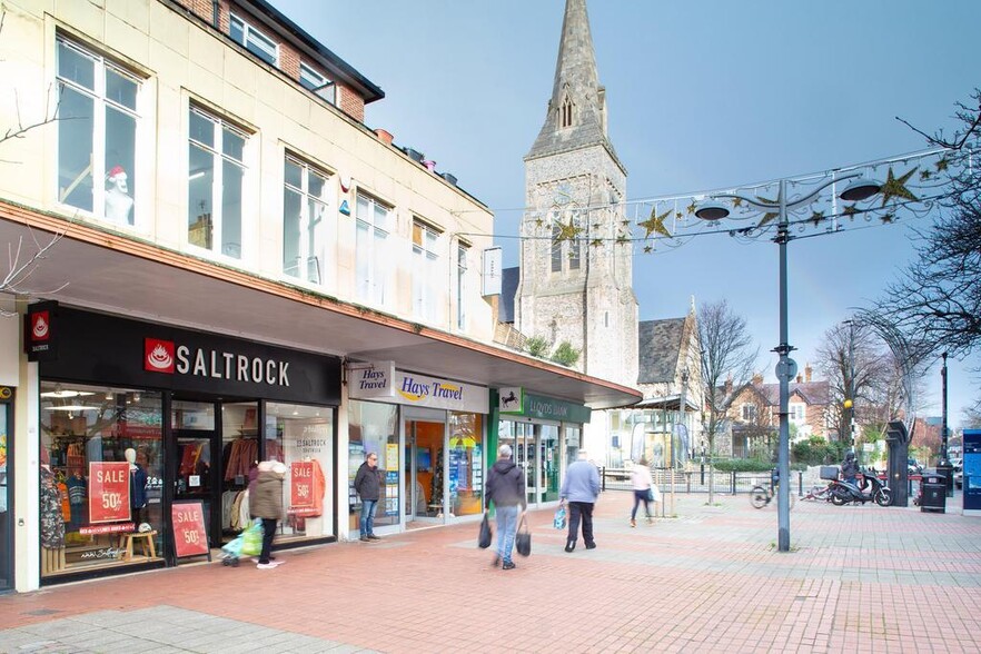 2-42 Palmerston Rd, Southsea to rent - Building Photo - Image 3 of 6