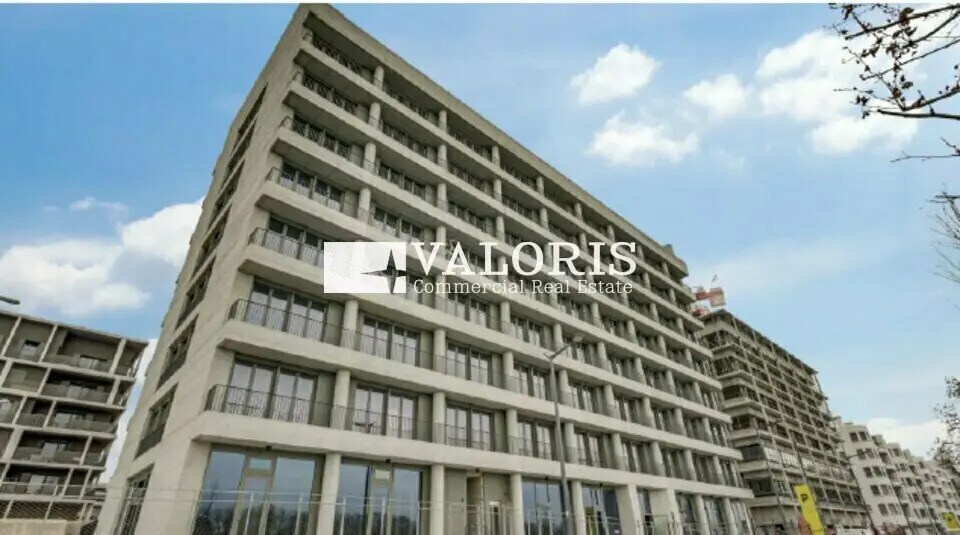 Office in Lyon to rent Building Photo- Image 1 of 3