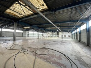 Industrial in Meaux to rent Interior Photo- Image 2 of 2