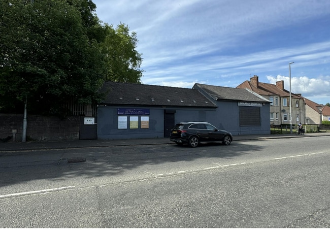 More details for 228-230 Bank St, Coatbridge - Retail to Rent