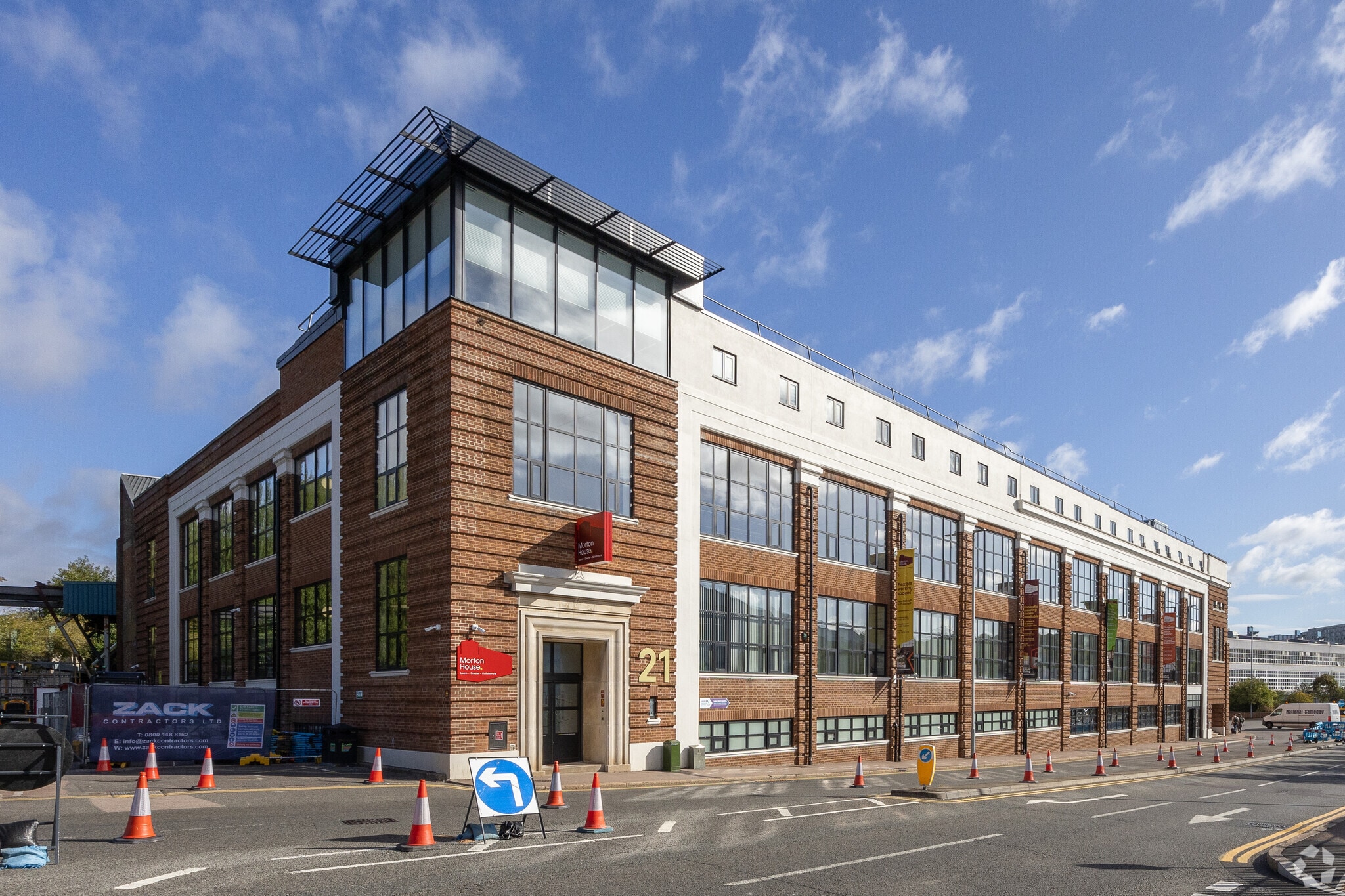 Kimpton Rd, Luton to rent Primary Photo- Image 1 of 4