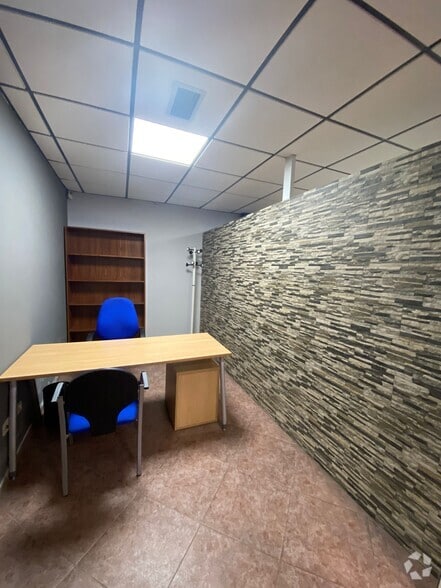 Co-working Space in Azuqueca de Henares, Guadalajara to rent - Interior Photo - Image 1 of 1