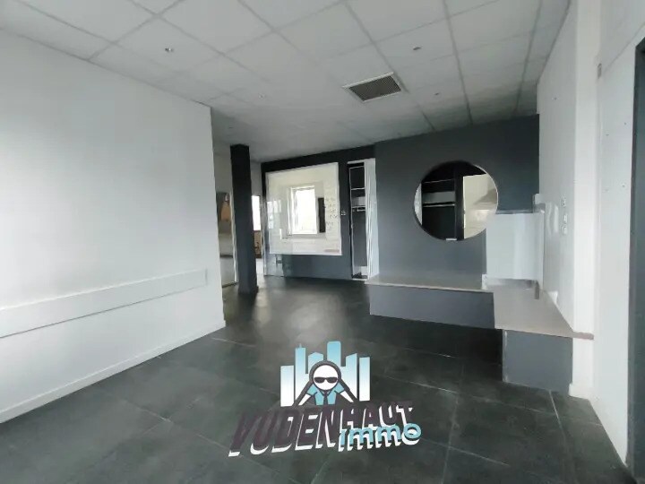 Office in Toulouse to rent - Building Photo - Image 3 of 9