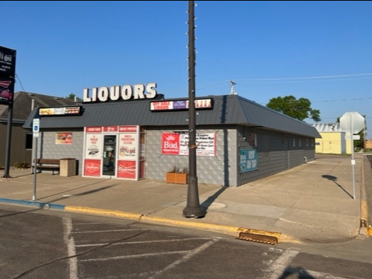 201 S Main St, Lennox, SD for sale - Building Photo - Image 1 of 1