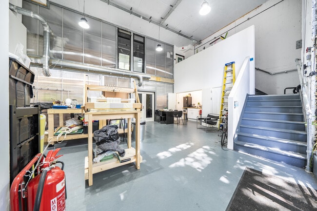 More details for 5 Borthwick St, London - Office to Rent
