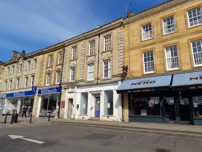 11 High St, Chipping Norton for sale - Building Photo - Image 1 of 1