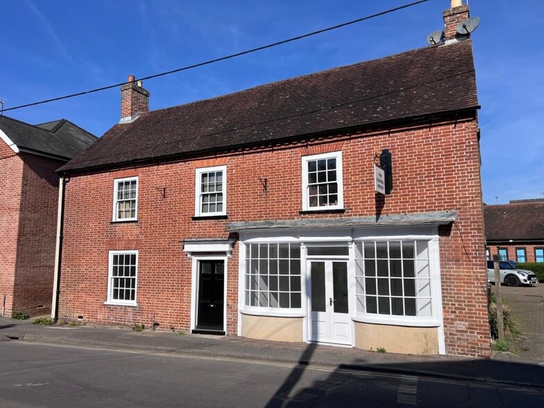 34A Provost St, Fordingbridge to rent - Building Photo - Image 3 of 6