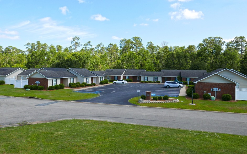 1903 Caroline St, Bainbridge, GA for sale - Primary Photo - Image 1 of 1