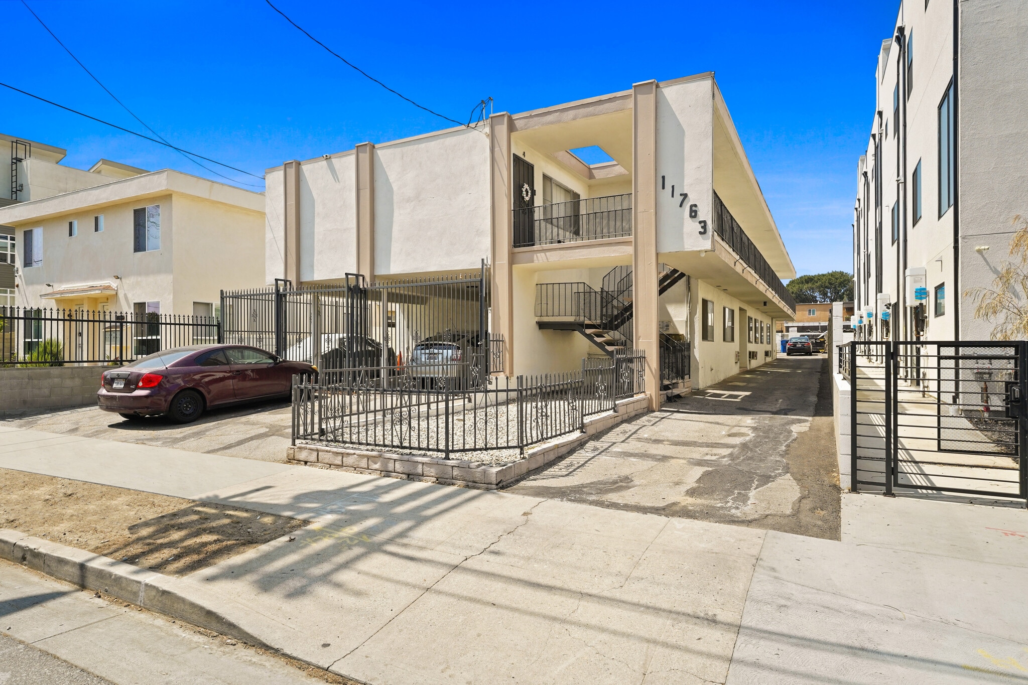 11763 Hamlin St, North Hollywood, CA for sale Building Photo- Image 1 of 1