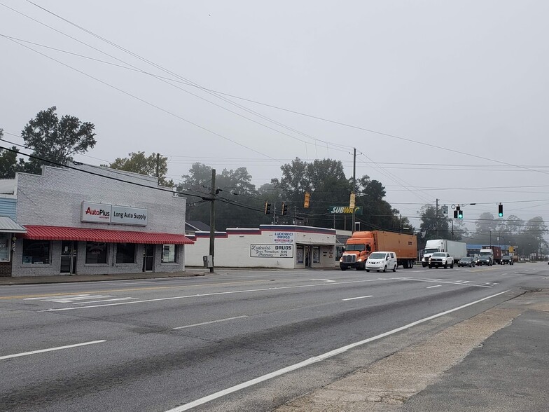 16 E Cypress St, Ludowici, GA for rent - Building Photo - Image 3 of 19