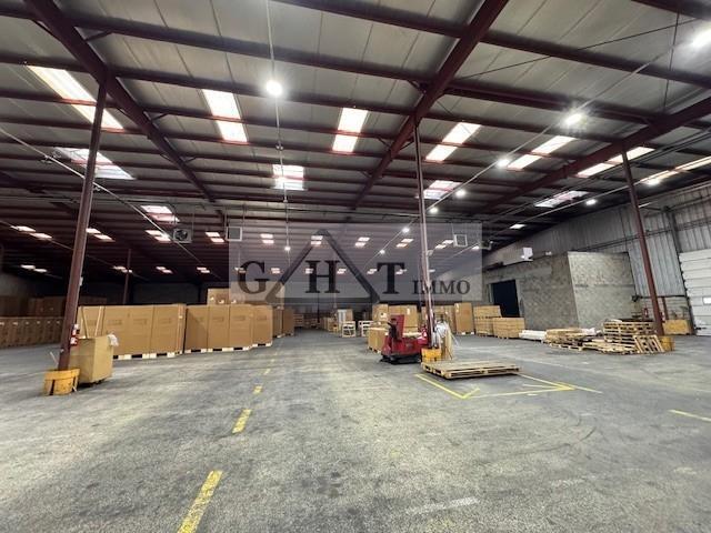 Industrial in Angerville for sale Interior Photo- Image 1 of 7