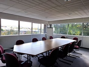 Moss Bridge Rd, Rochdale to rent Interior Photo- Image 2 of 2