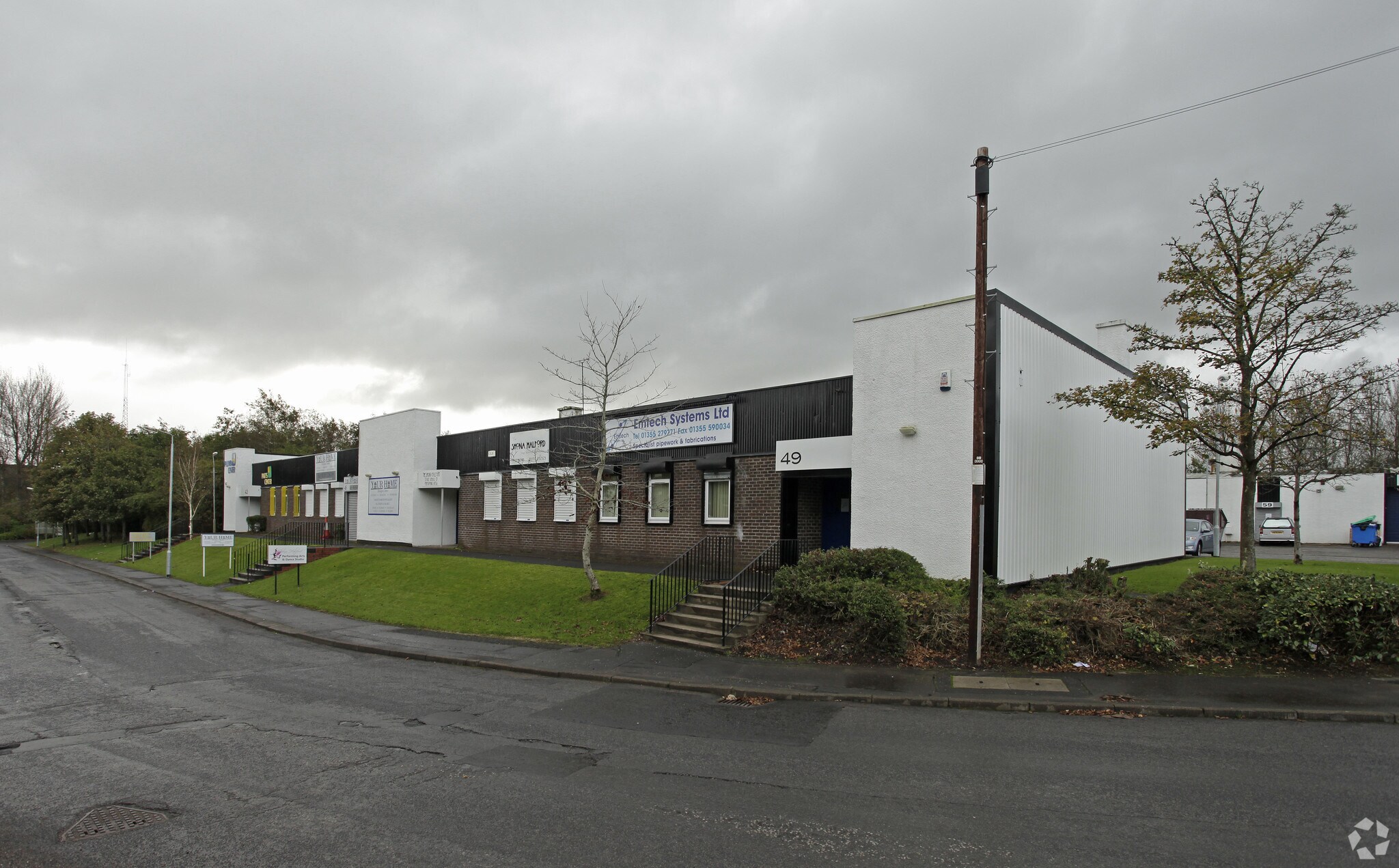 43 Carron Pl, East Kilbride for sale Primary Photo- Image 1 of 1