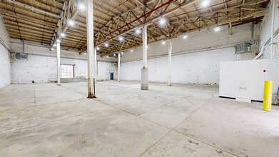 300 Jefferson St, Camden, NJ to rent Matterport 3D Scan- Image 1 of 3