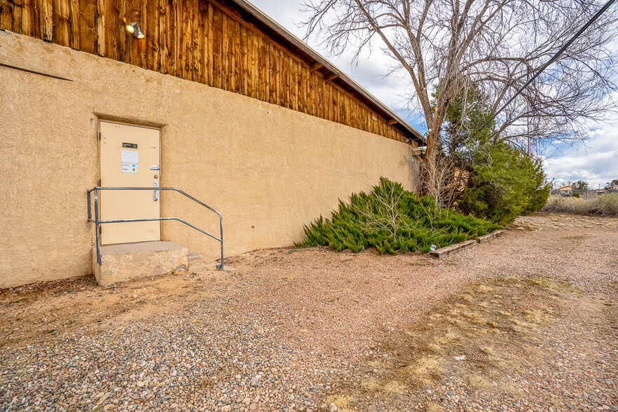 20 Arroyo Cuyamungue Rd, Santa Fe, NM for rent - Building Photo - Image 3 of 41